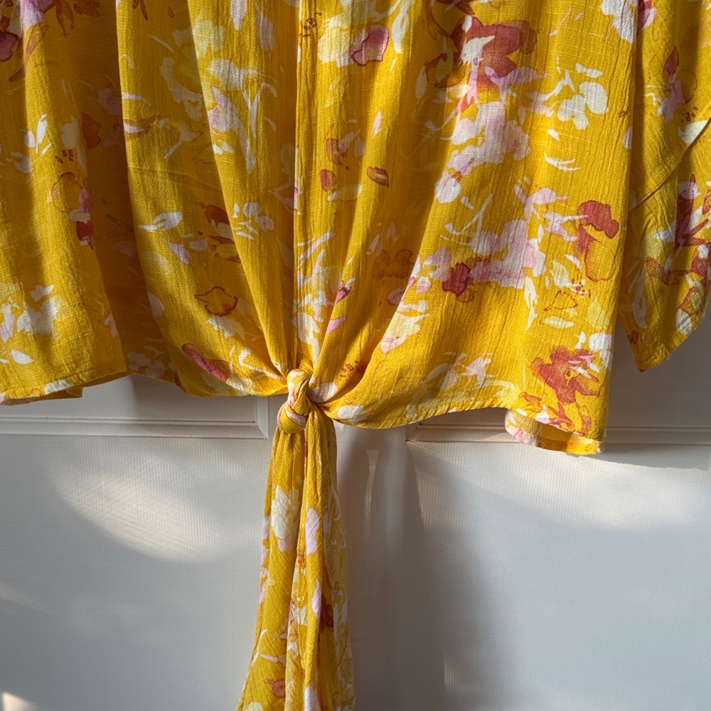 Democracy Mustard Yellow Floral Tie-Front Cold Shoulder Blouse L - Picture 5 of 11